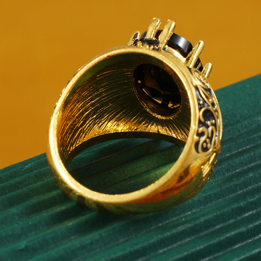 Vintage Black Oval Rhinestone Ring – Retro Gold Finish