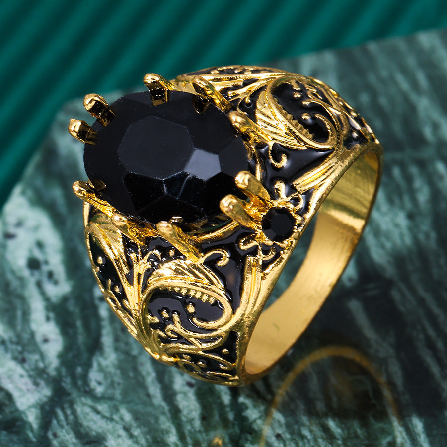Vintage Black Oval Rhinestone Ring – Retro Gold Finish