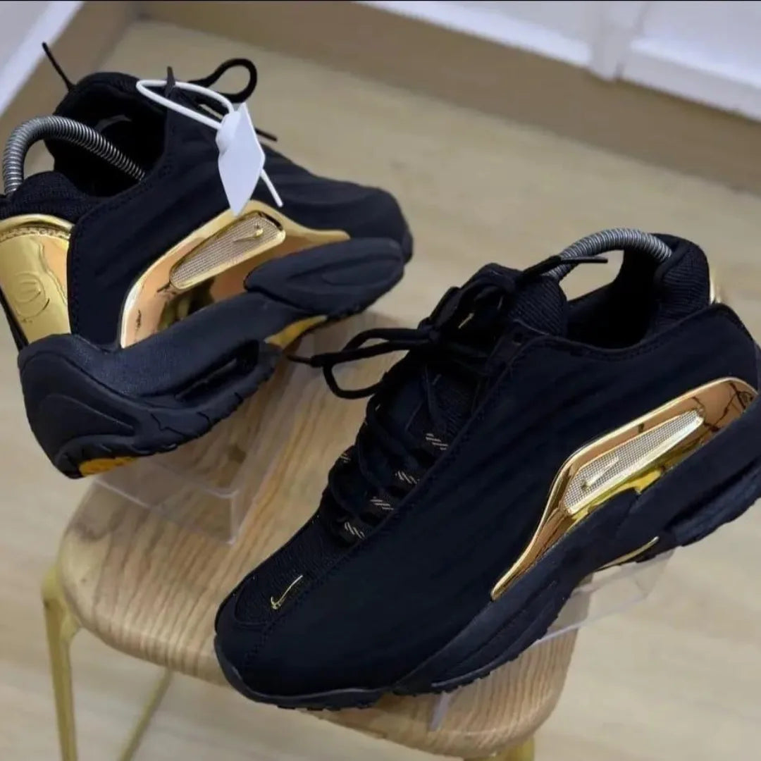 Men's Black and Gold Shock-Absorbing Sports Shoes