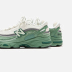 1000 'Mallard Green' Sneakers