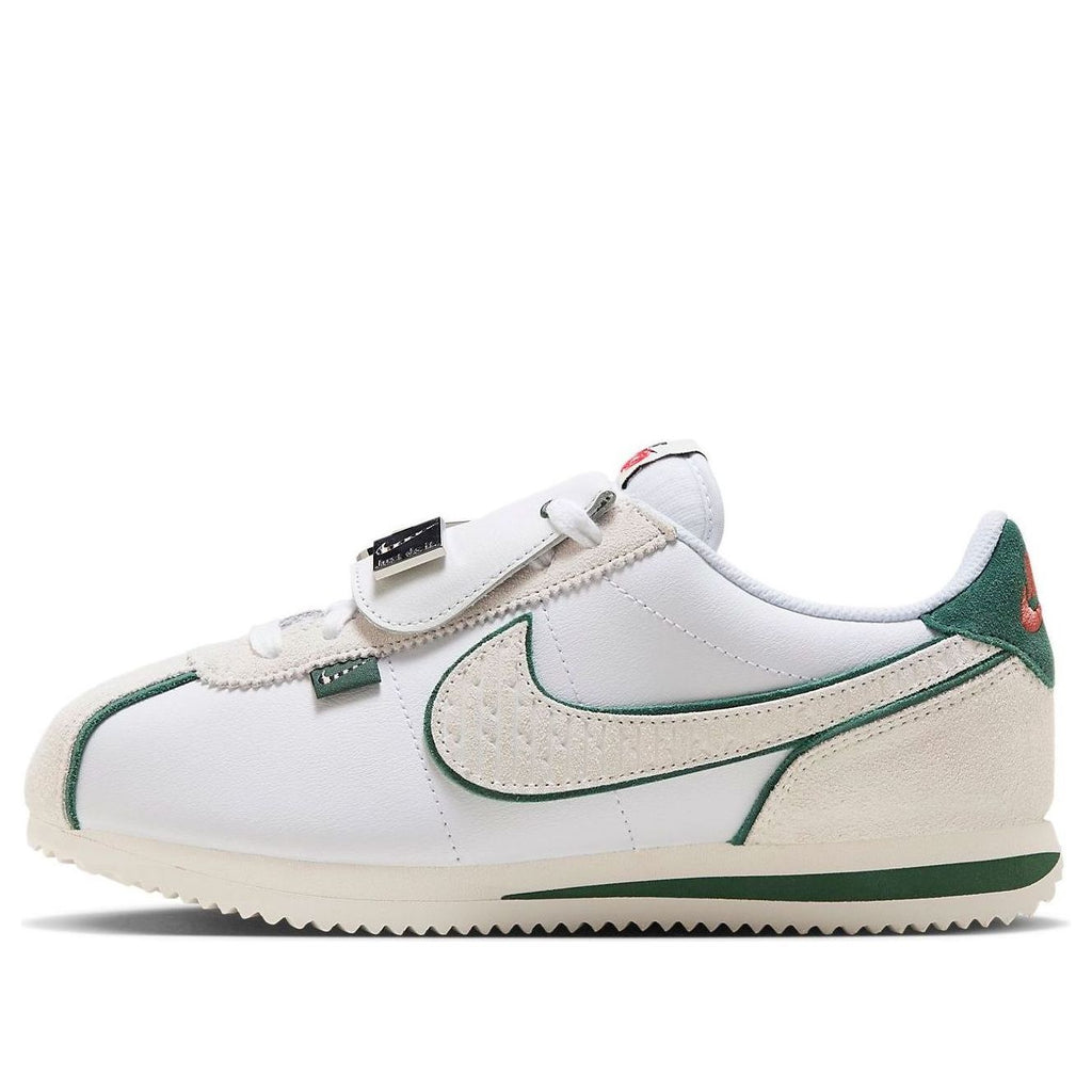 Cortez 'All Petals United White Green'