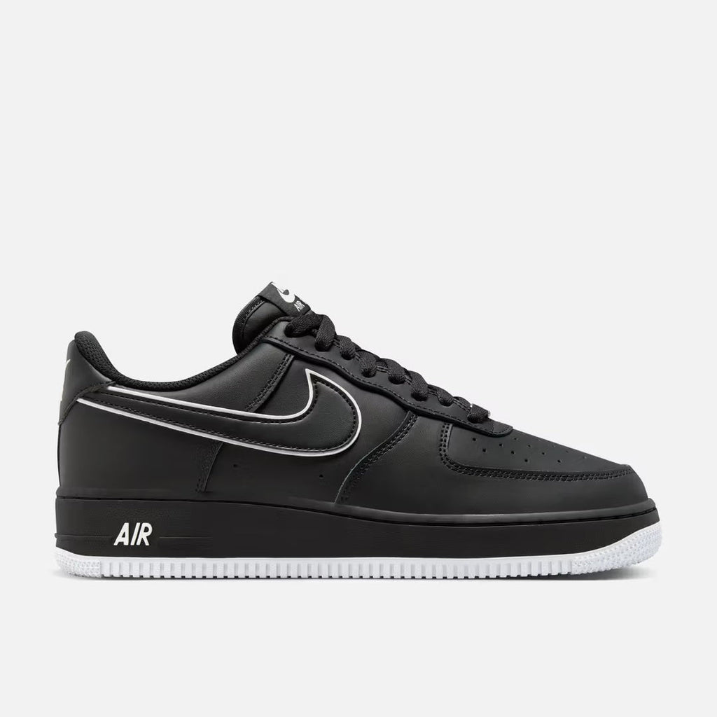 AF '07 'Black White Outlined' Sneaker