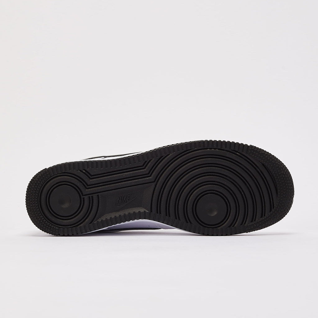 AF1 White Black Outline Sneakers