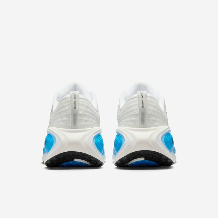 Vomero Plus Sneakers
