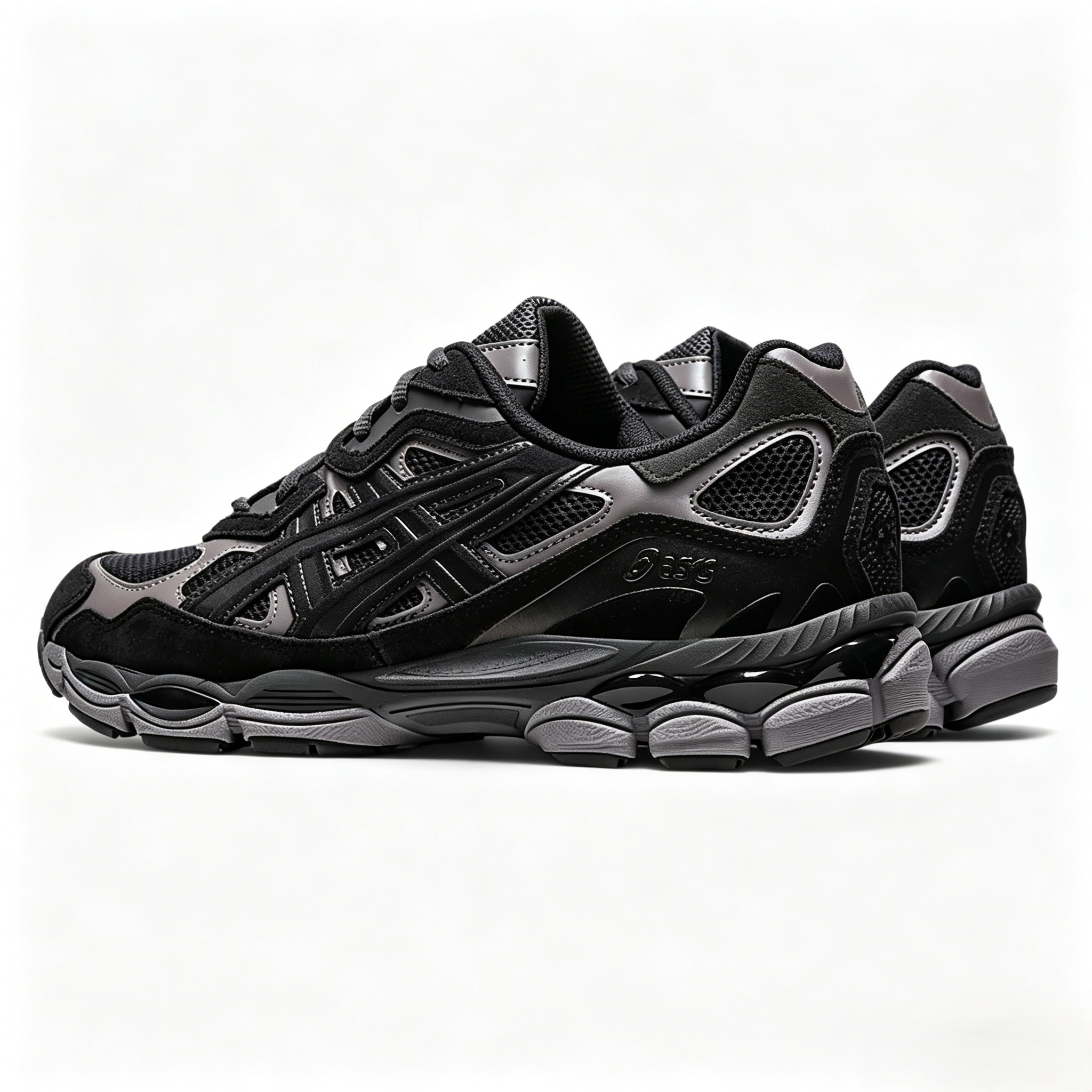 Men's Classic Black and Gray Sneakers