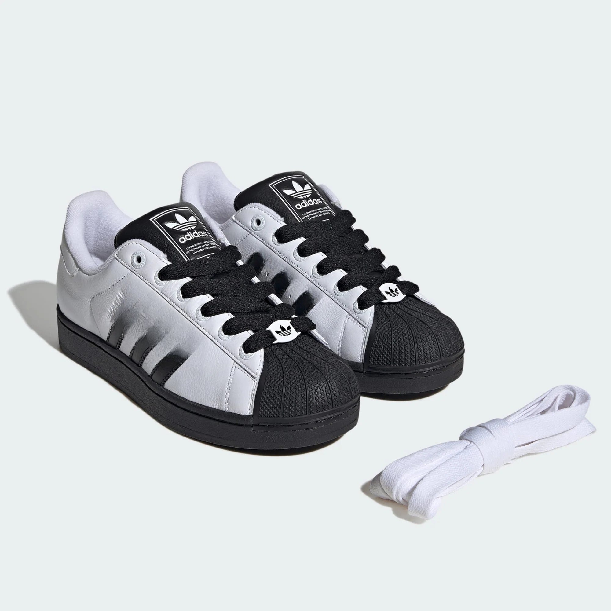 Superstar II Sneakers